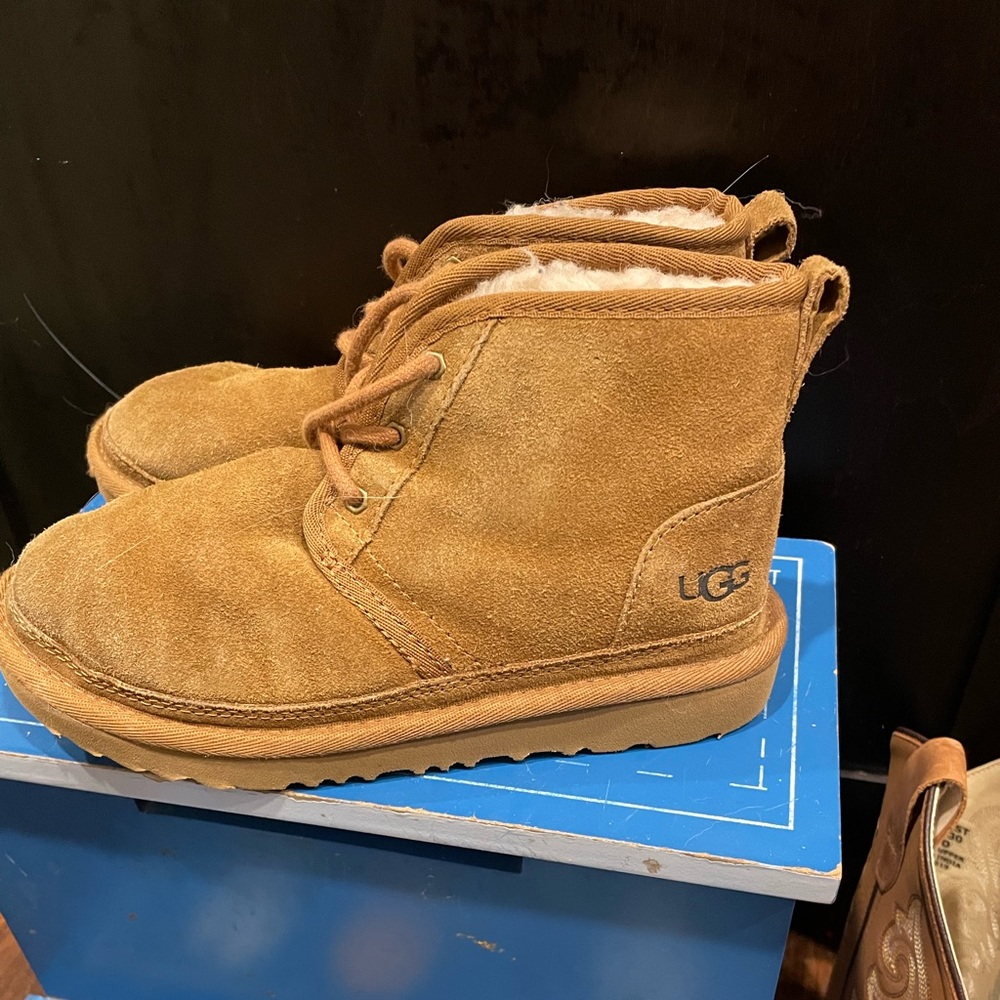 Boys Ugg boot